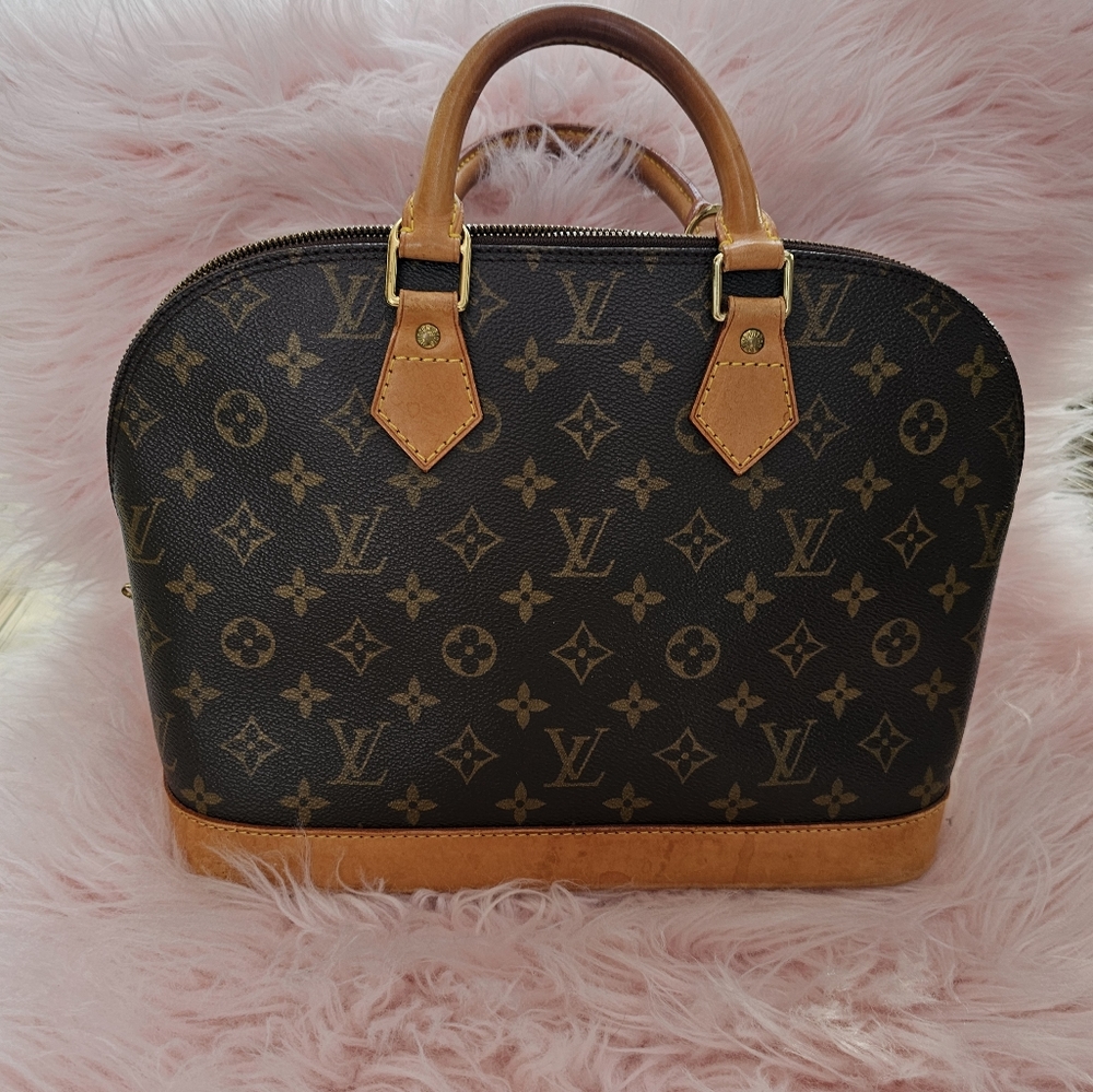 Louis vuitton Alma EUC